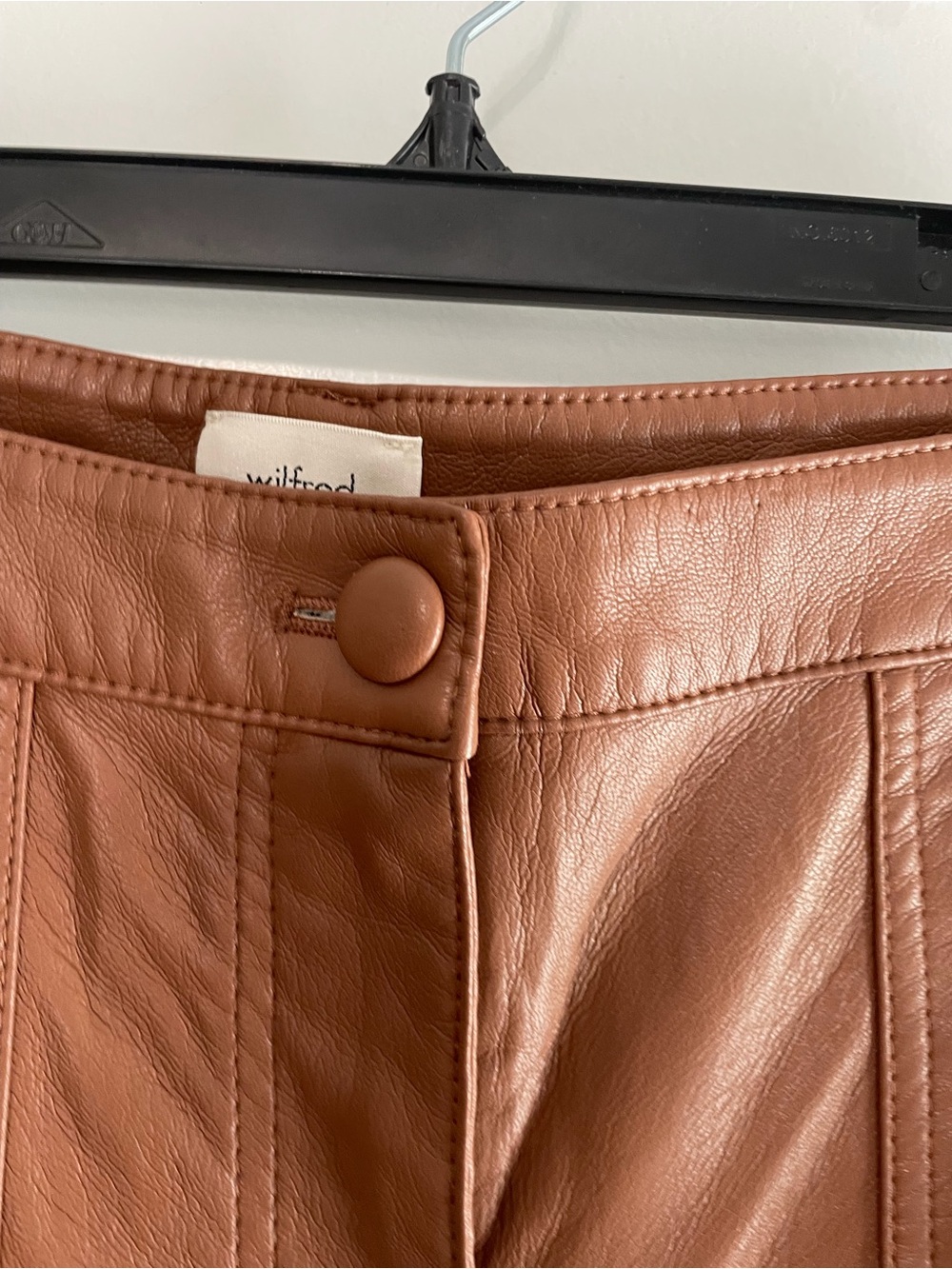 Wilfred Aritzia Cognac Vegan Leather High Rise Utility Straight Leg Pants 4 - Picture 6 of 11